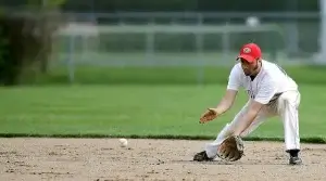 player fielding a groundball